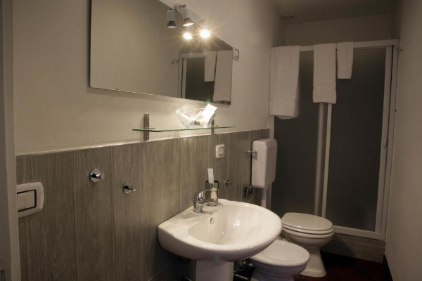 Clorinda's rooms image 10