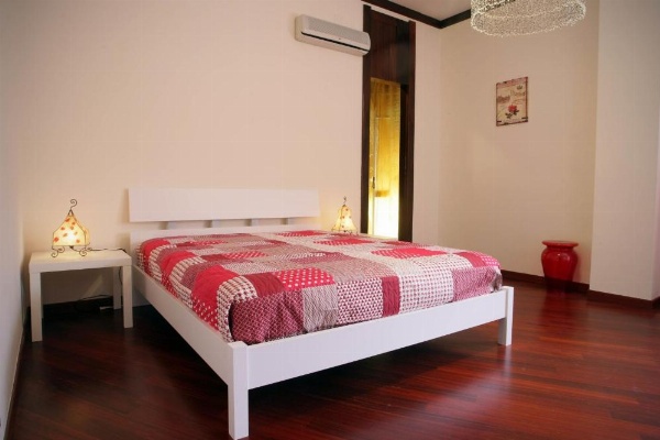 Clorinda's rooms image 18